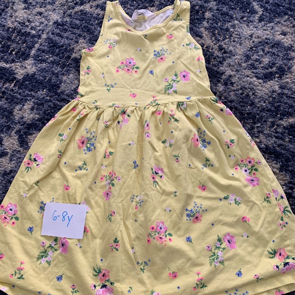 Girls dress